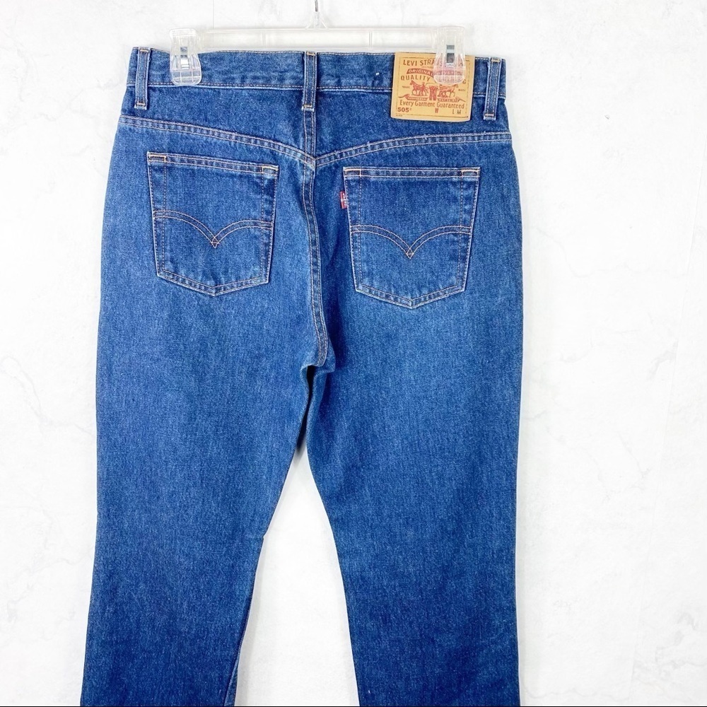 [Levi’s] - Picture 2 of 4